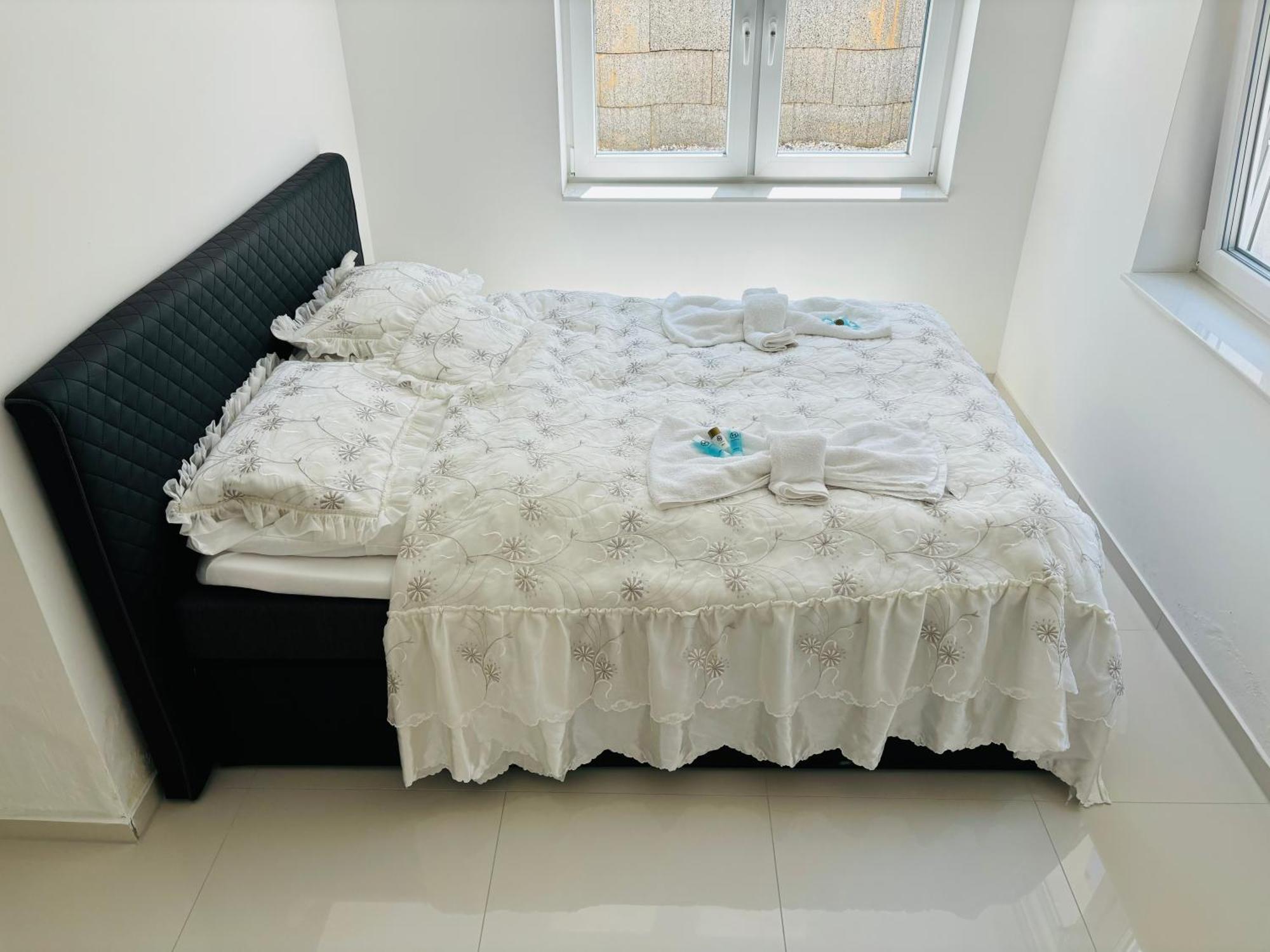 Modern Living In Hamburg-Wandsbek Self Check-In 2X Schlafzimmer 1X Schlafsofa Екстер'єр фото